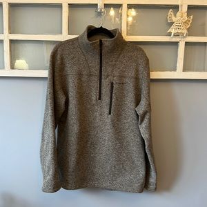 Simms Mens large zip pullover.
